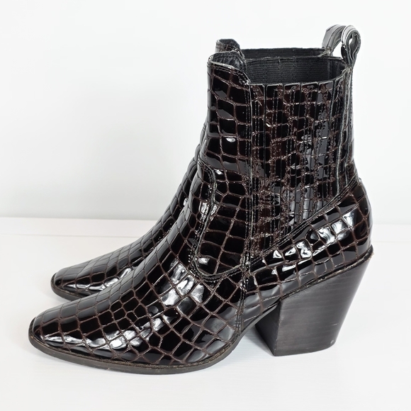 Aqua Dark Brown Patent Leather Crocodile Embossed Ankle Bootie Women's Size 8M - Picture 4 of 14
